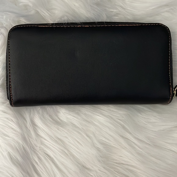 US Polo Association Zip Around Wallet - Picture 2 of 4